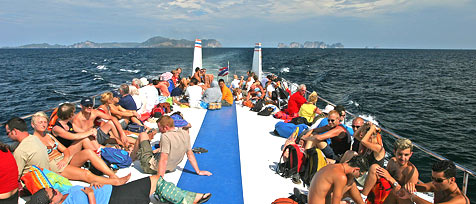 Phuket Ferry and Phi Phi Boat Transfer Service and also to Aonang Railay Koh Lanta
