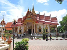 Wat Chalong Temple - most famous Thai Temple